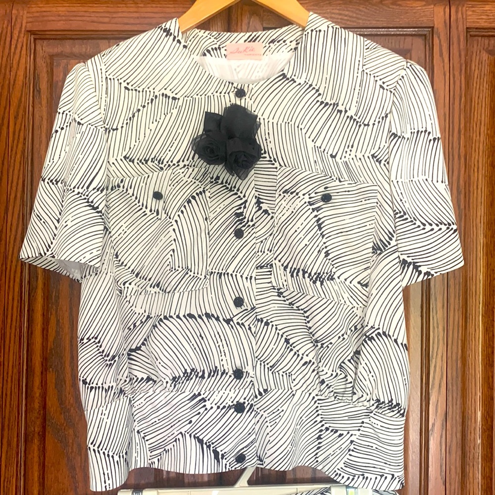 2 Pc. Blouse and Skirt Made in 🇨🇦